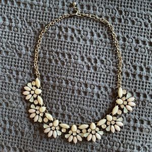 Cute statement necklace!
